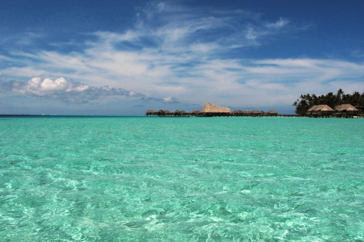 lagoon on tahiti